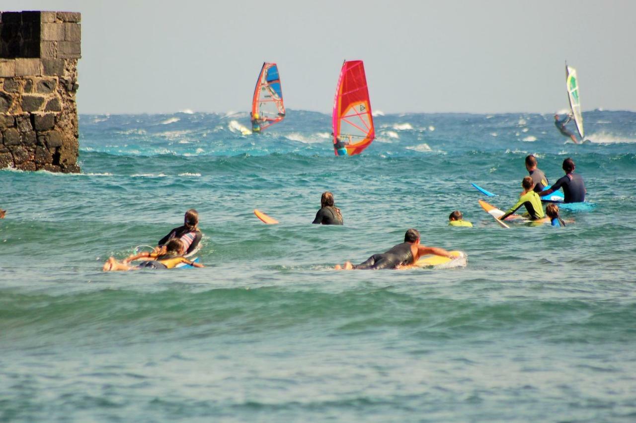 Alquilaencanarias-Medano Los Martines Beachfront A El Médano Kültér fotó